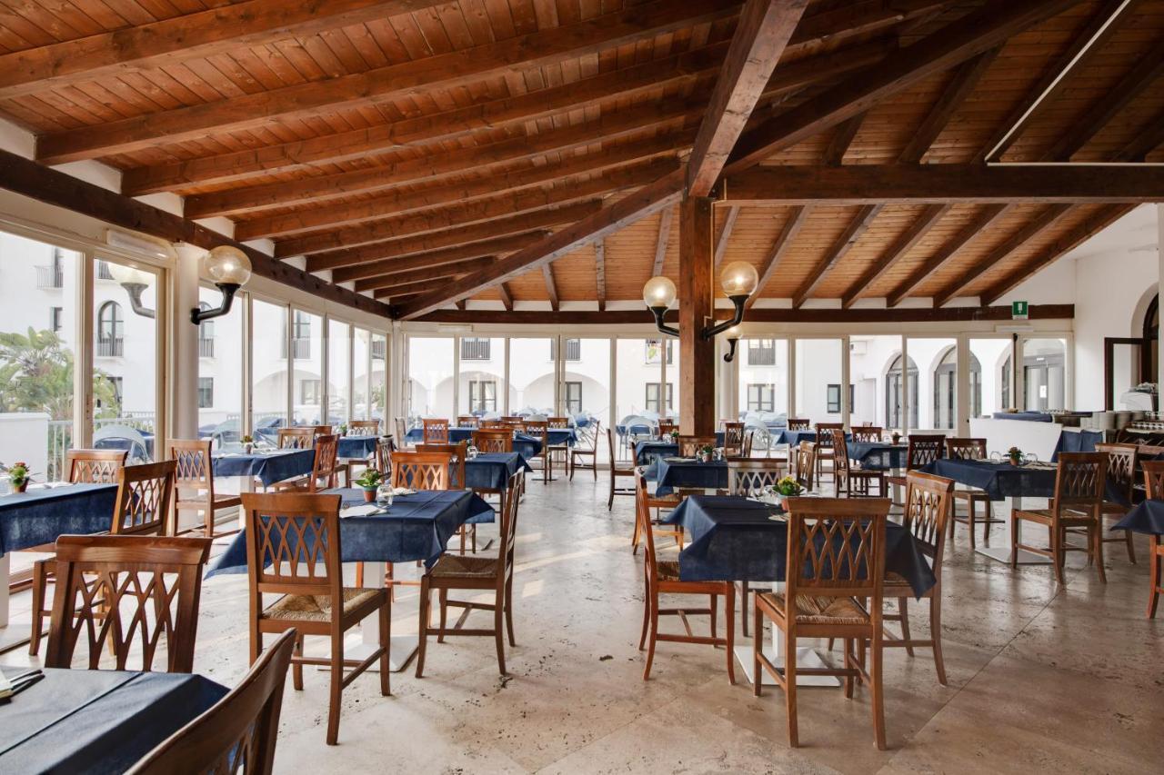 Sighientu Resort Капитана Екстериор снимка